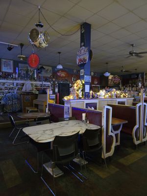 Magoons Famous Delicatessen by null