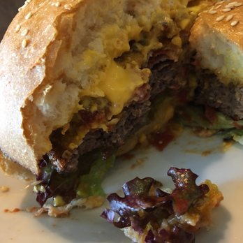 Restaurant Kandelábr - A respectable burger. - Czech Near Me - Prague, Puerto Rico Restaurant Kandelábr - A respectable burger. - Czech Near Me - Prague, Puerto Rico