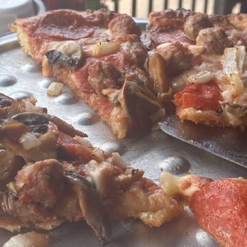 Angelo's Pizza - Pizza Near Me - Lakewood, Ohio Angelo's Pizza - Pizza Near Me - Lakewood, Ohio