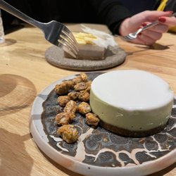Sacro - Torta helada de banana y coco and palta lime pie