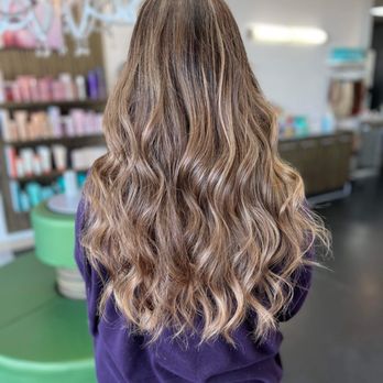 NewStylebysara - Dimensional Color - Blow Dry/Out Services Near Me NewStylebysara - Dimensional Color - Blow Dry/Out Services Near Me