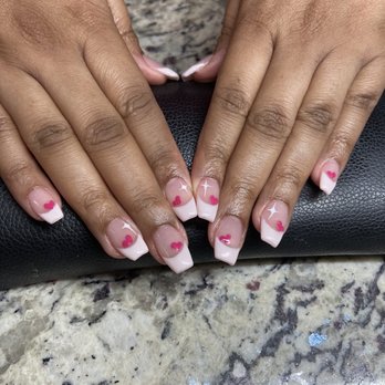 Bloomfield Nails Hall Rd - Nail Technicians Near Me - shelby two, Michigan