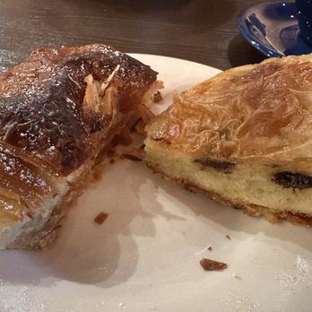 Oh La La - Under cooked, wet and cold chocolate almond croissant - Bakeries Near Me - Pasadena, California