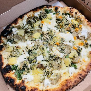 V Pizza - Pizza Near Me - Orlando, Florida V Pizza - Pizza Near Me - Orlando, Florida