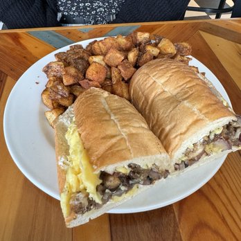The Little Grill - The Breakfast Grinder - Vegetarian Near Me - Harrisonburg, Virginia