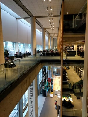 Grande Bibliothèque - BAnQ by null