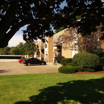 Fairview Manor - Apartments Near Me - Niles, Ohio Fairview Manor - Apartments Near Me - Niles, Ohio