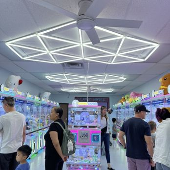 Crane Games - Brightly lit - Arcades Near Me - Aurora, Colorado Crane Games - Brightly lit - Arcades Near Me - Aurora, Colorado