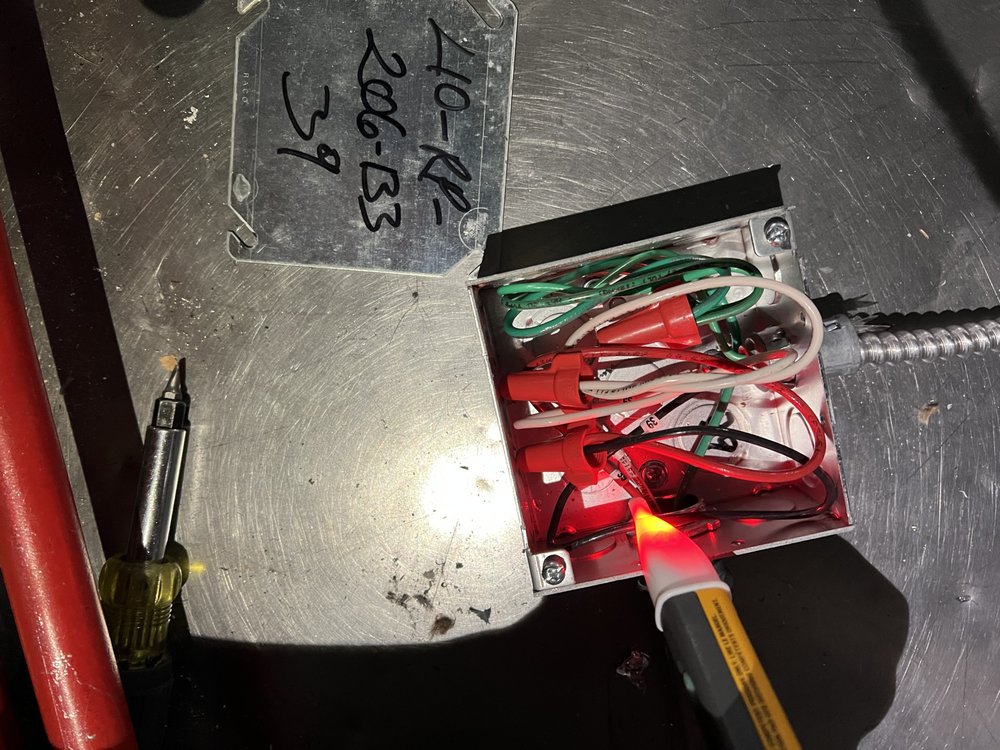 Slide of RR Electrical Solutions