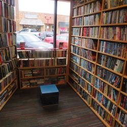 Once Read Used Book Store