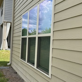 Clear Home Services - Ventanas cristalinas - Window Washing Near Me
