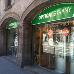 Farmacia Estrany Delsors Maria Teresa - Escaparate óptica