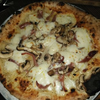 Carroll Place - Tartufo Pizza aka Truffle/Mushroom/Speck Pizza - Italian Near Me - New York, New York Carroll Place - Tartufo Pizza aka Truffle/Mushroom/Speck Pizza - Italian Near Me - New York, New York