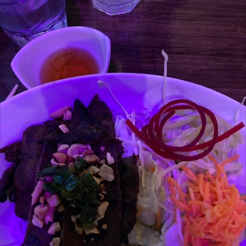 XO Bistro & Bar - Beef vermicelli bowl - Vietnamese Near Me - Edmonton, Alberta XO Bistro & Bar - Beef vermicelli bowl - Vietnamese Near Me - Edmonton, Alberta