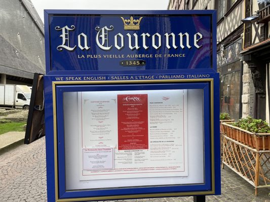 La Couronne by null
