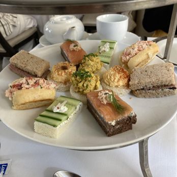 Courtyard Tea Room - Savory tier - roast beef, deviled egg mousse, chicken curry, smokes salmon, english cucumber, lobster roll - Tea Rooms Near Me - Boston, Massachusetts