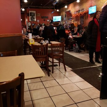 Little b's - 27 minute wait with all these tables open! - Burgers Near Me - Tarrytown, New York Little b's - 27 minute wait with all these tables open! - Burgers Near Me - Tarrytown, New York