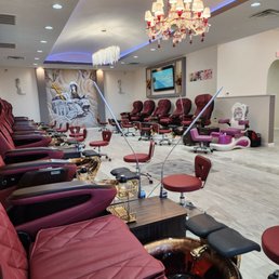 Pedicure seating