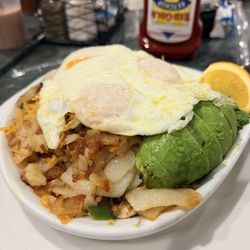 Family Pancake House - Skillet potatoes with added avocado