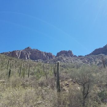 Sabino Canyon - Parks Near Me - Tucson, Arizona