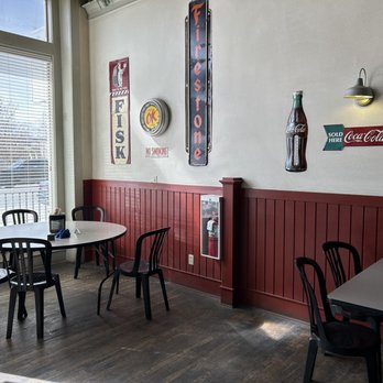 Roy's Pizza & Pasta - tables and chairs in a restaurant - Italian Near Me - Ephraim, Utah Roy's Pizza & Pasta - tables and chairs in a restaurant - Italian Near Me - Ephraim, Utah