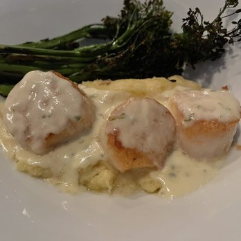 Southside Grill - Scallops with lemon butter sauce - New American Near Me - Nashville, Tennessee Southside Grill - Scallops with lemon butter sauce - New American Near Me - Nashville, Tennessee