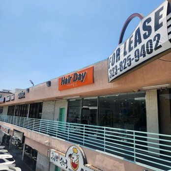 Hair Day - exterior - Hair Salons Near Me - Los Angeles, California Hair Day - exterior - Hair Salons Near Me - Los Angeles, California