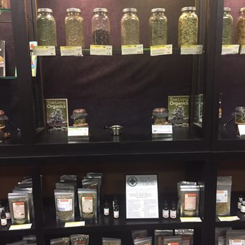 Breeze Botanicals - Herbs and cannabis - Cannabis Dispensaries Near Me - Ashland, Oregon