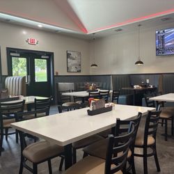 Benjamin's Family Restaurant - Rockville
