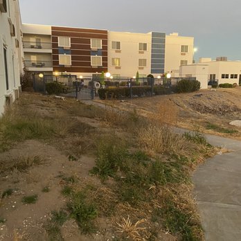 SpringHill Suites by Marriott Las Cruces - Terrible Appearance from the outside ! Not inviting at all !! - Hotels Near Me - Las Cruces, New Mexico SpringHill Suites by Marriott Las Cruces - Terrible Appearance from the outside ! Not inviting at all !! - Hotels Near Me - Las Cruces, New Mexico