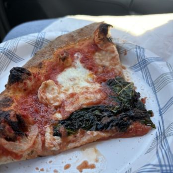 Crispelli's Bakery & Pizzeria - Neapolitan style margarita Pizza absolutely fantastic - Pizza Near Me - Berkley, Michigan Crispelli's Bakery & Pizzeria - Neapolitan style margarita Pizza absolutely fantastic - Pizza Near Me - Berkley, Michigan