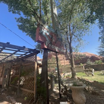 Hole N' the Rock - This is the sign of the original place before it was torn down - Tours Near Me - Moab, Utah Hole N' the Rock - This is the sign of the original place before it was torn down - Tours Near Me - Moab, Utah
