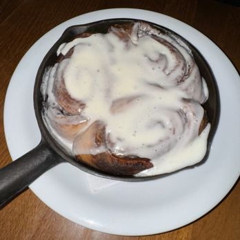 Bistro781 - Cinnamon Bun Skillets - Breakfast & Brunch Near Me - Waltham, Massachusetts