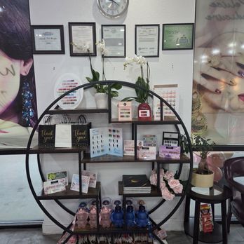 La Belle Nails & Spa - Nail Salons Near Me - Manteca, California La Belle Nails & Spa - Nail Salons Near Me - Manteca, California
