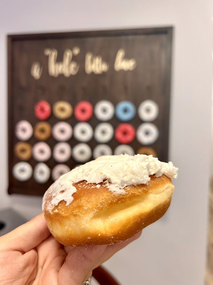 SWEET KNEADS BY FARMINGTON BAKERY Updated September 2024 85 Photos