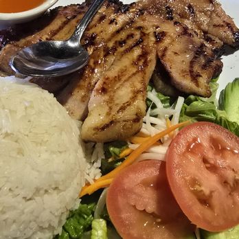 Alki Pho & Bar - Grilled Pork Chop Rice Plate. The pork was okay but the rice was dry and hard - a disadvantage of an open air restaurant. - Vietnamese Near Me - Seattle, Washington Alki Pho & Bar - Grilled Pork Chop Rice Plate. The pork was okay but the rice was dry and hard - a disadvantage of an open air restaurant. - Vietnamese Near Me - Seattle, Washington