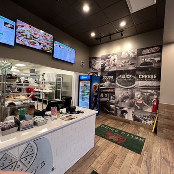 Marco's Pizza - Pizza Near Me - Gambrills, Maryland
