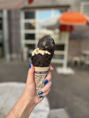 Jeni's Splendid Ice Creams by null