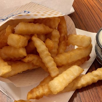 Fosters Freeze - 12.21.18 French Fries - Burgers Near Me - Lucerne, California