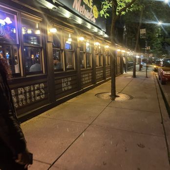 Jake Melnick's Corner Tap - Sports Bars Near Me - Chicago, Illinois