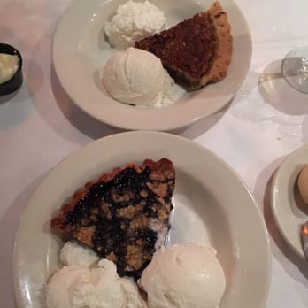 Weidmann's Restaurant - Delicious homemade blueberry cobbler and bourbon pecan pie! - Steakhouses Near Me - Meridian, Mississippi