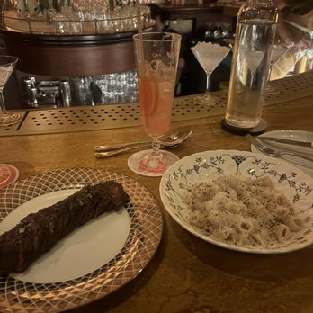 Sunny's Steakhouse - Hanger steak, cacio e pepe - Cocktail Bars Near Me - Miami, Florida