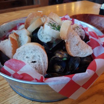 Brooklyn Crab - Mussels - Seafood Near Me - Brooklyn, New York