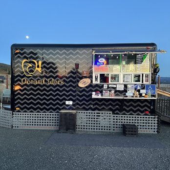 OceanCiders - Beer Bar Near Me - Half Moon Bay, California