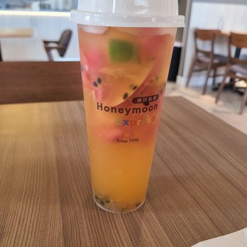 Honeymoon Dessert - Signature fresh fruit green tea so yummy! - Desserts Near Me - Markham, Ontario