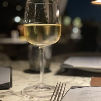 Lemon Grove - Vino Blanco - Cocktail Bars Near Me - Los Angeles, California
