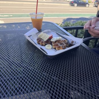 Elmisa Cafe - Nutella waffle - Breakfast & Brunch Near Me - San Diego, California