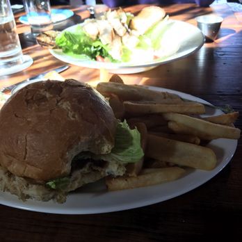 Old Glory Kitchen + Spirits - Crab cake sandwich - Pizza Near Me - Keyport, New Jersey