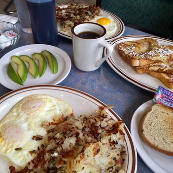 Pilich Station Grill - We aren't meat eaters, but there's plenty on the menu to choose from - American Near Me - Blue Island, Illinois