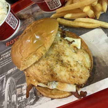 Roy Rogers - Southwest chicken sandwich - Burgers Near Me - Alexandria, Virginia